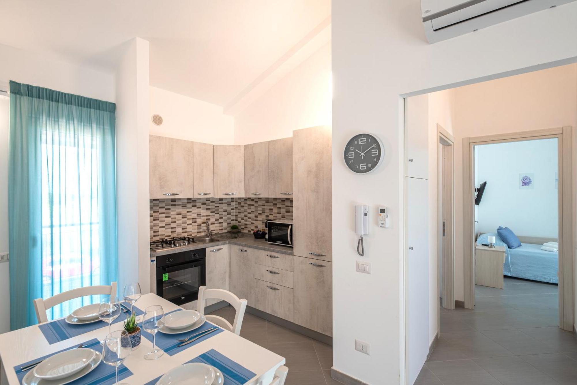 Icaro Residence Apartments With A Beautiful Pool SantʼAgata di Militello Eksteriør bilde