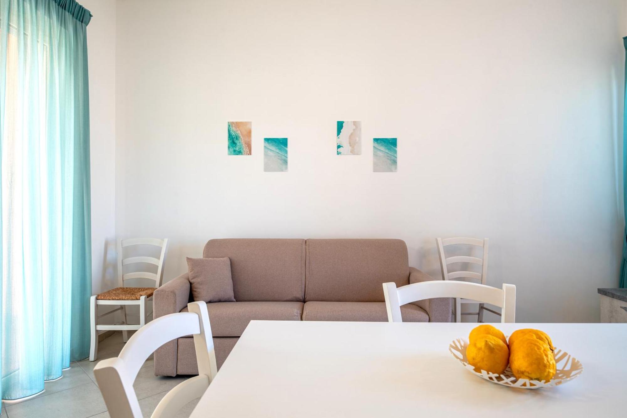 Icaro Residence Apartments With A Beautiful Pool SantʼAgata di Militello Eksteriør bilde