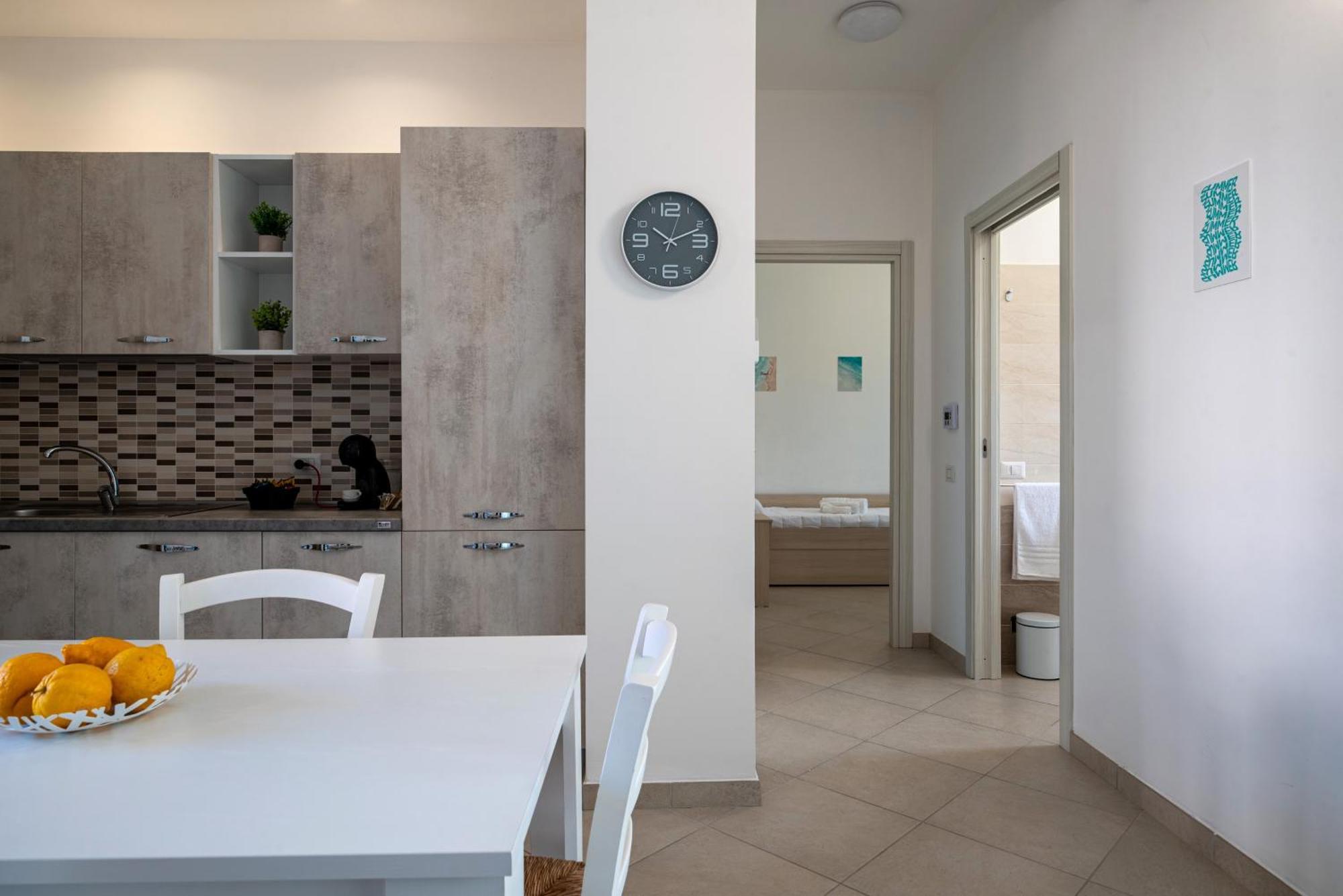 Icaro Residence Apartments With A Beautiful Pool SantʼAgata di Militello Eksteriør bilde